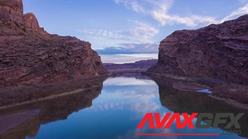 MotionArray – Colorado River And Mountains 1016307