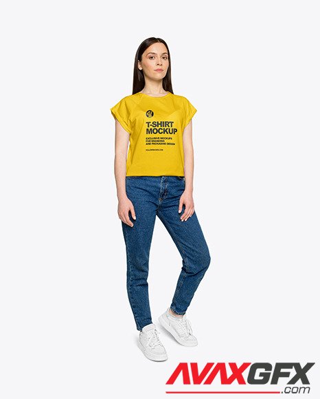 Woman in a T-Shirt Mockup 78403