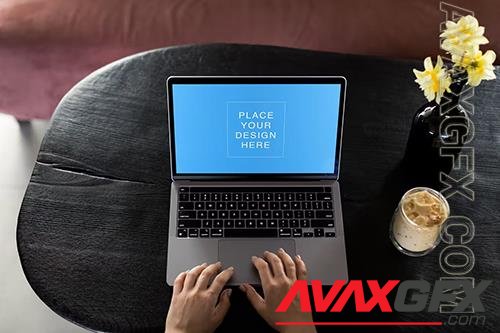 POV Person Working On Notebook Screen Mockup 8K3RHA3 PSD