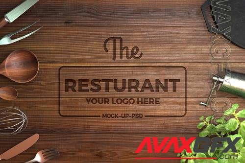 PSD logo mockup on wooden background